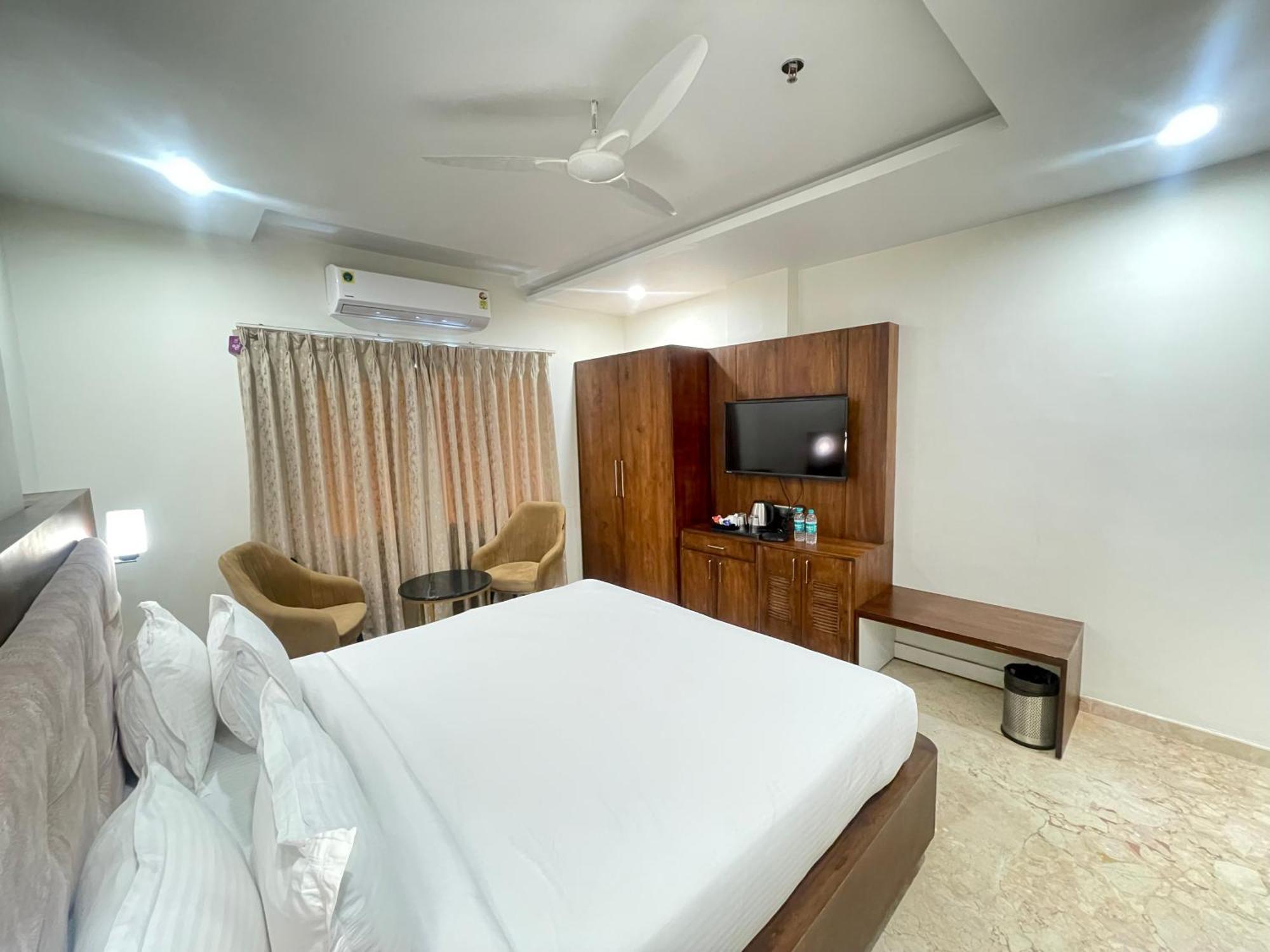 Seasons Sajjangarh Hotel Удайпур Екстериор снимка